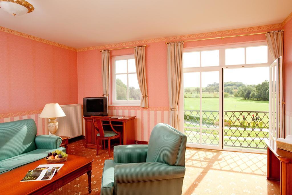 Landhotel Schloss Teschow Teterow Camera foto